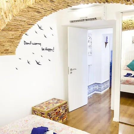 Апартаменты Typical Bairro Alto Лиссабон