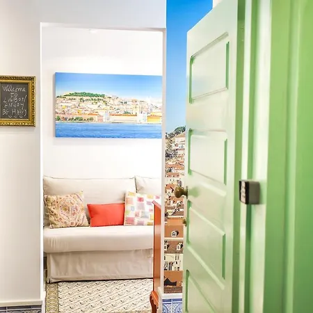 Typical Bairro Alto * Лиссабон