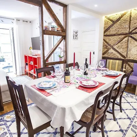 Typical Bairro Alto *