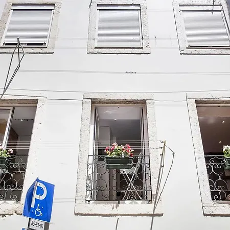 Typical Bairro Alto Lejlighed *