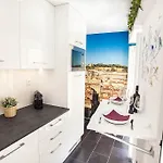 Typical Bairro Alto Апартаменти Лісабон