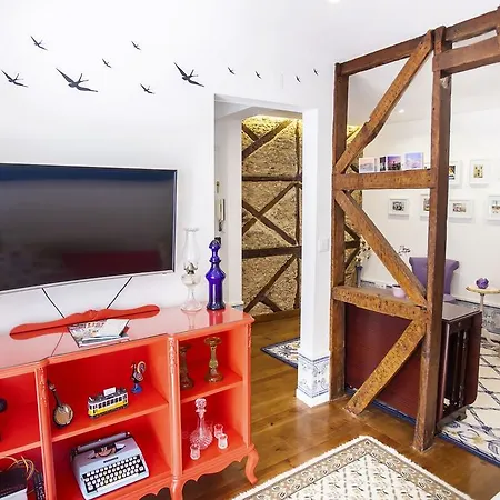 Typical Bairro Alto Apartman